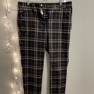 Never worn H&M Navy blue/black and tan plaid slacks. Size US 16.